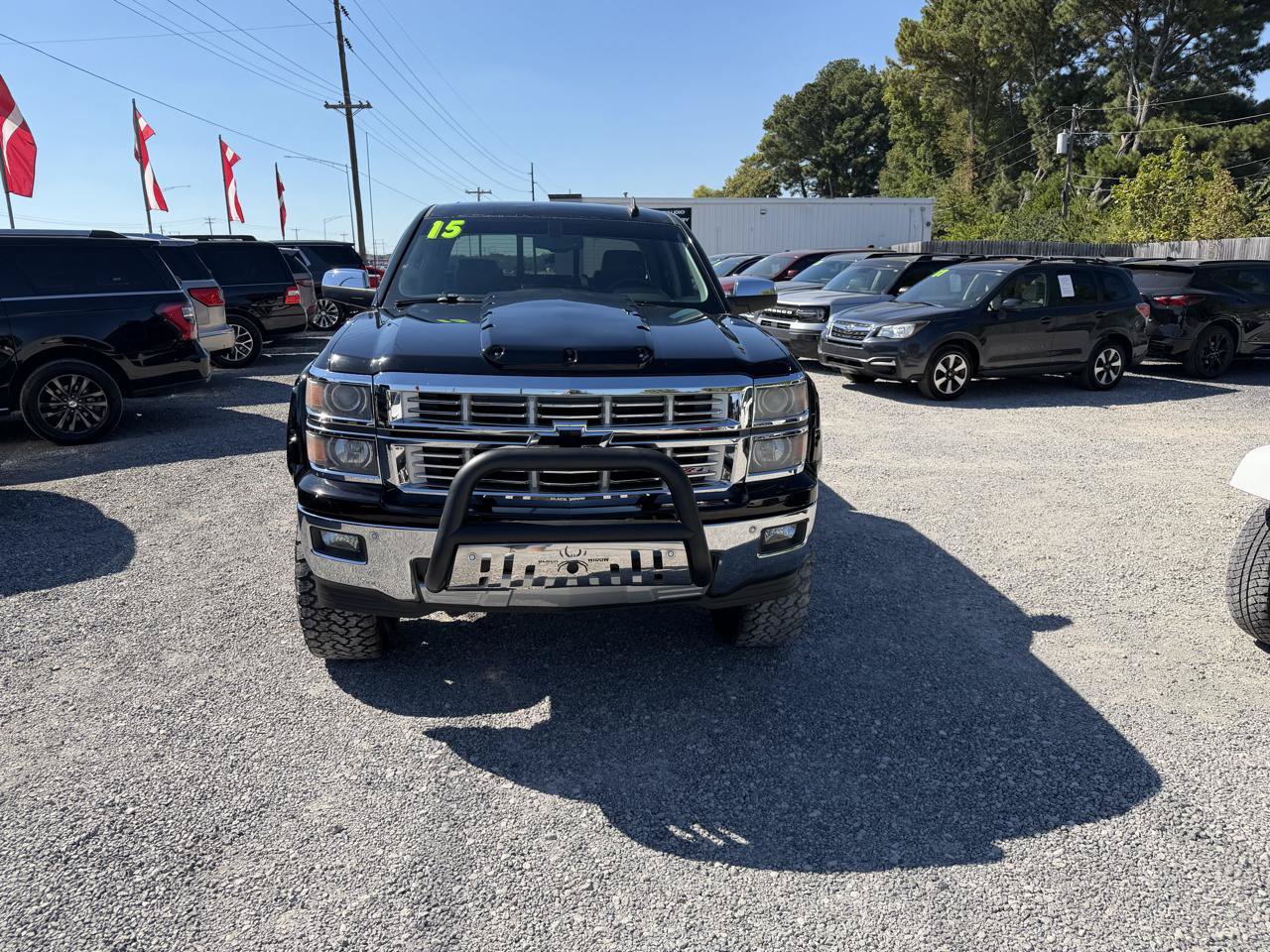 Used 2015 Chevrolet Silverado 1500 LTZ Z71 w/ LTZ Plus Package AWD/4WD image 15