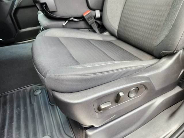 Used 2024 Chevrolet Silverado 1500 LT AWD/4WD image 21