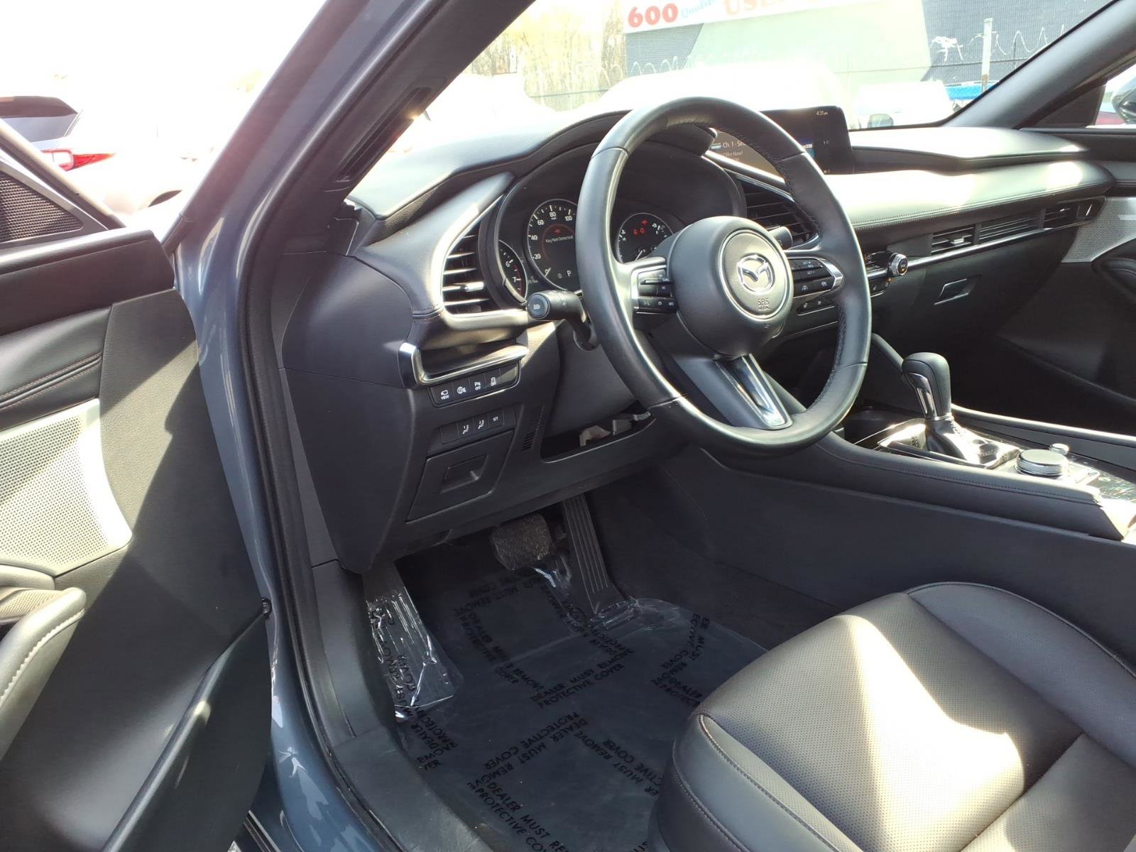 Used 2026 MAZDA MAZDA3 Hatchback w/Premium Plus Pkg AWD/4WD image 14