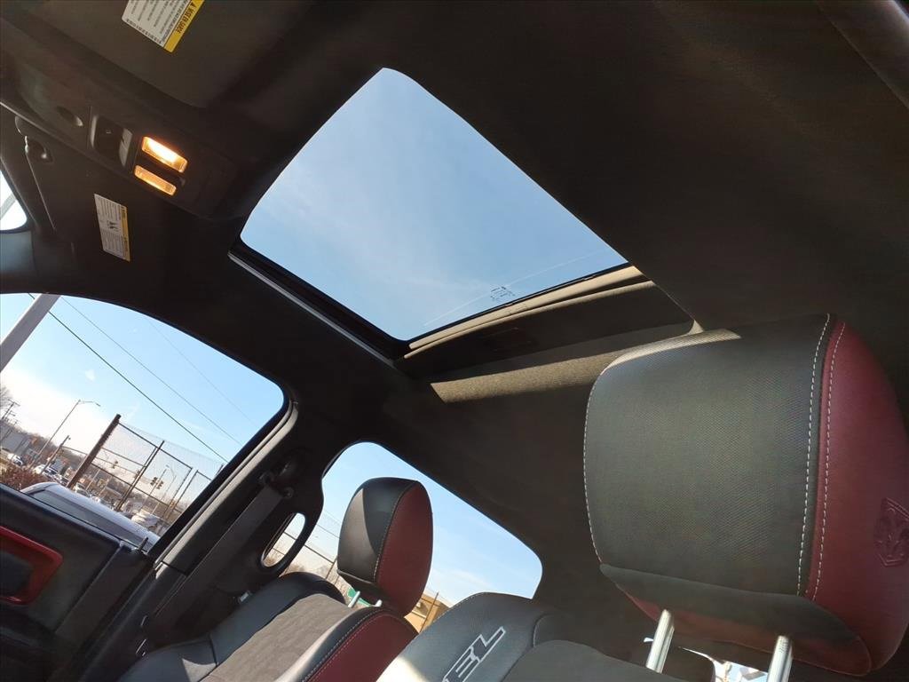 Used 2016 RAM 1500 Rebel w/ Luxury Group image 13