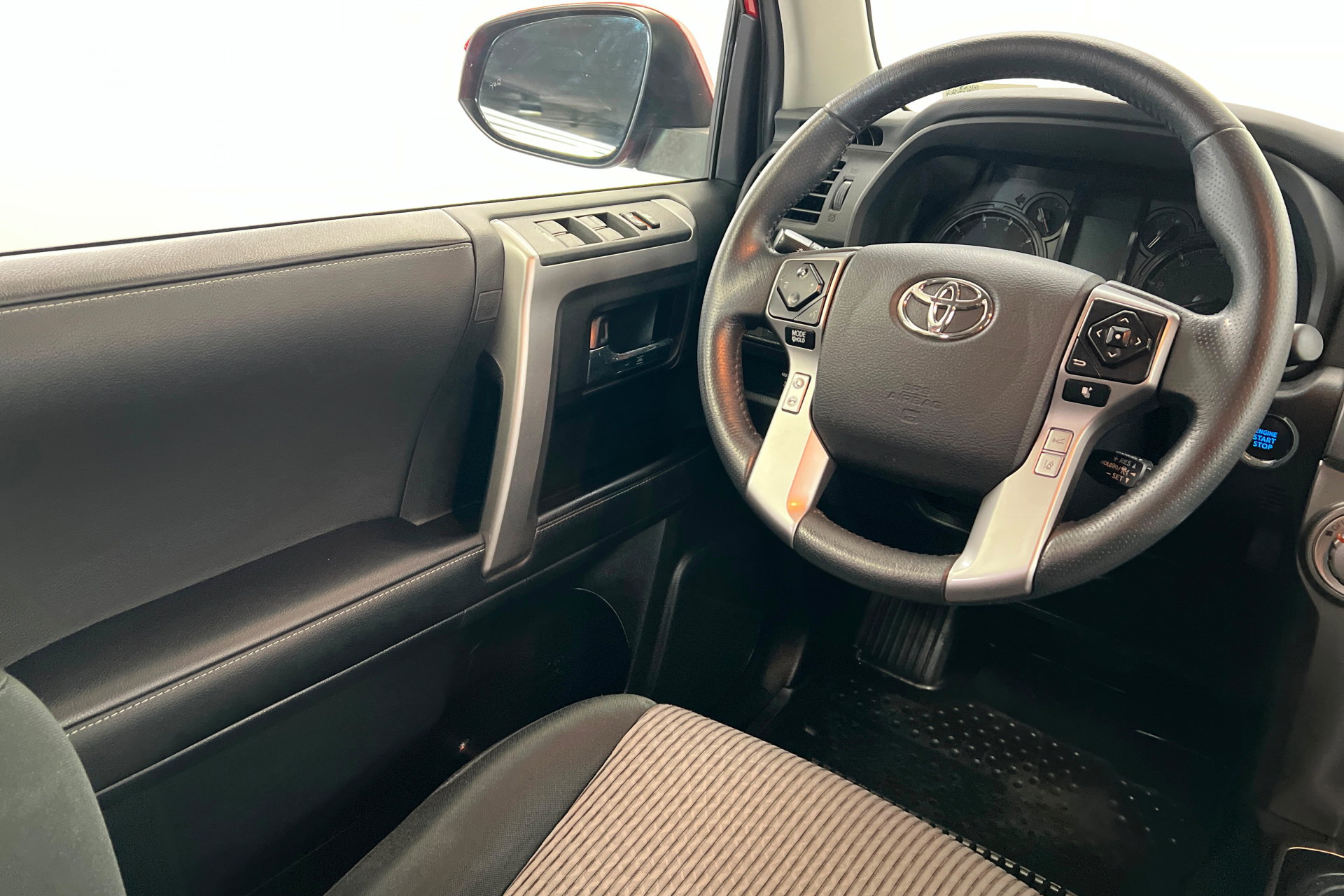 Certified 2023 Toyota 4Runner SR5 AWD/4WD image 12