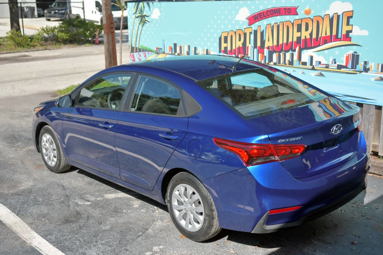 Used 2019 Hyundai Accent SE image 6