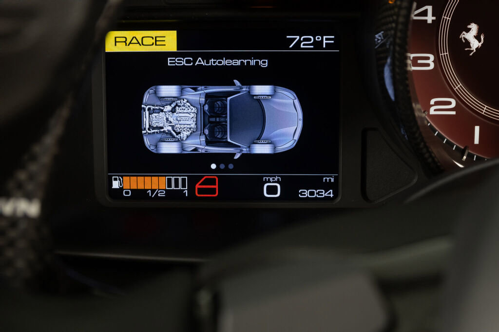 Used 2018 Ferrari 488 Spider image 42