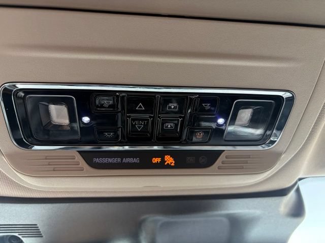 Used 2025 Lincoln Corsair AWD w/ Equipment Group 101A image 35