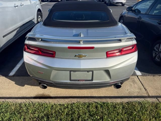 Used 2017 Chevrolet Camaro SS RWD image 5