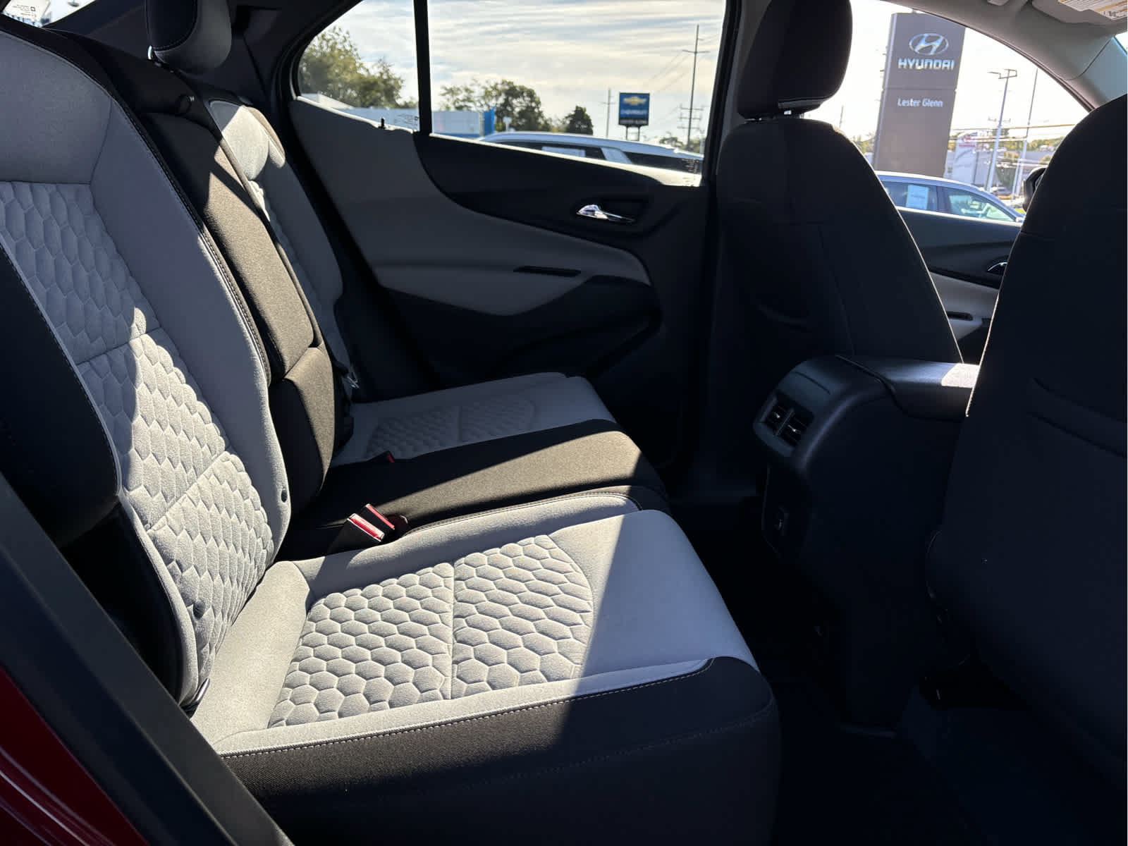 Certified 2020 Chevrolet Equinox LT FWD image 37
