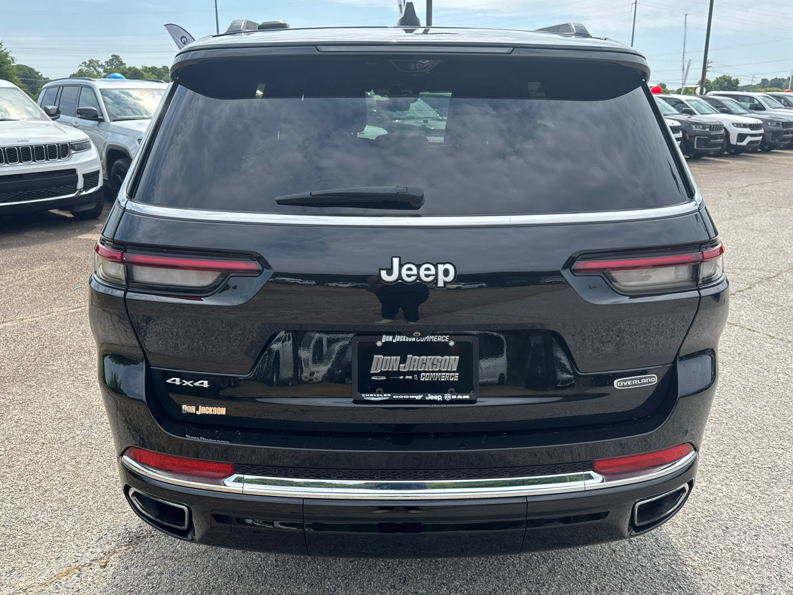 Certified 2025 Jeep Grand Cherokee L Overland w/ Advanced Protech Group III AWD/4WD image 6