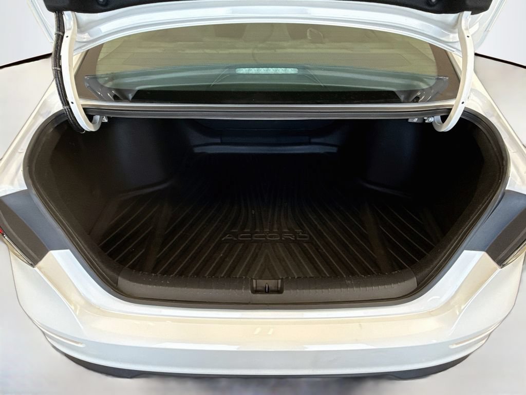 Used 2023 Honda Accord LX image 23