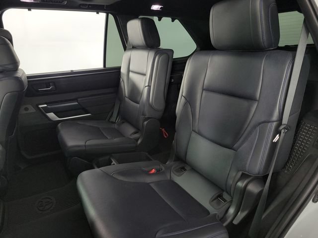 Used 2025 Toyota Sequoia Platinum AWD/4WD image 19