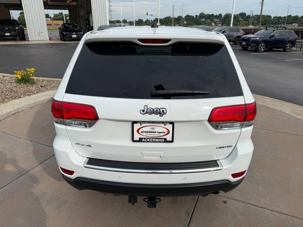 Used 2018 Jeep Grand Cherokee Limited AWD/4WD image 10