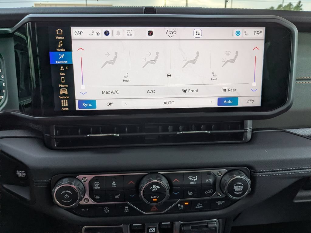 New 2026 Jeep Gladiator Mojave AWD/4WD image 27