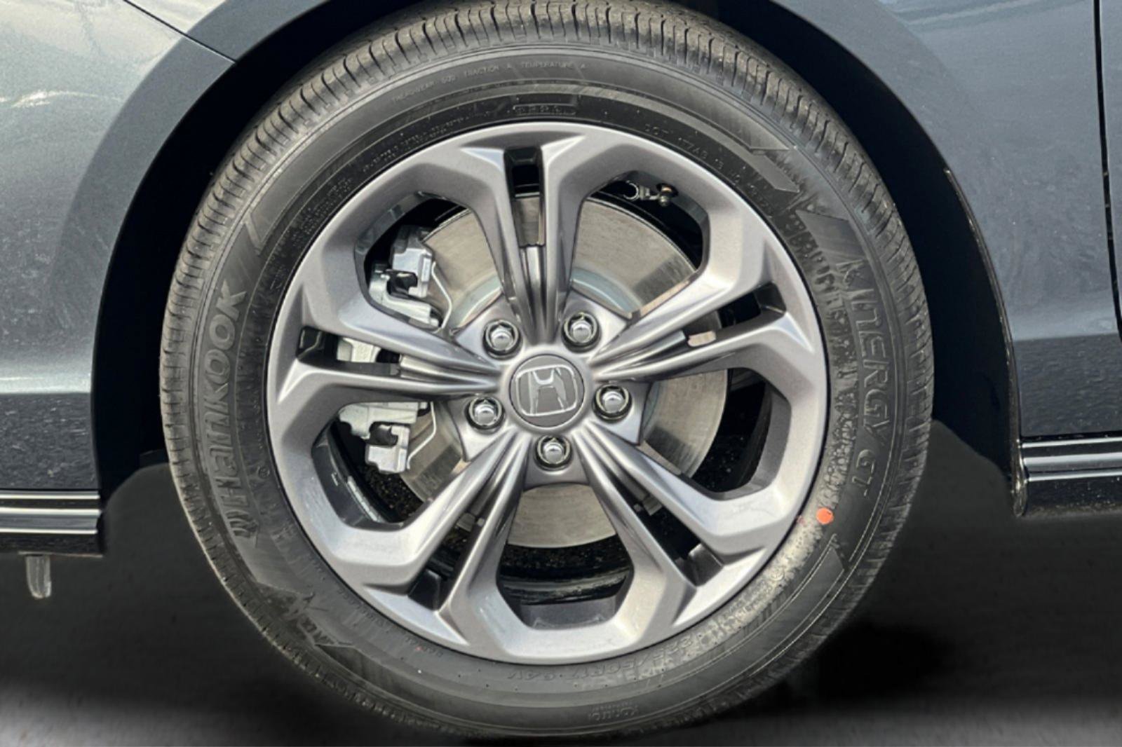 New 2026 Honda Accord EX-L image 12