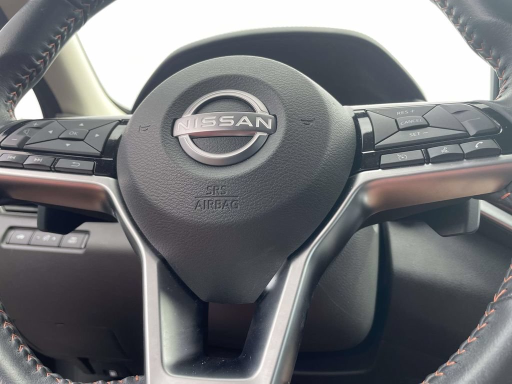 Used 2024 Nissan Altima 2.5 SR w/ SR Premium Package FWD image 30
