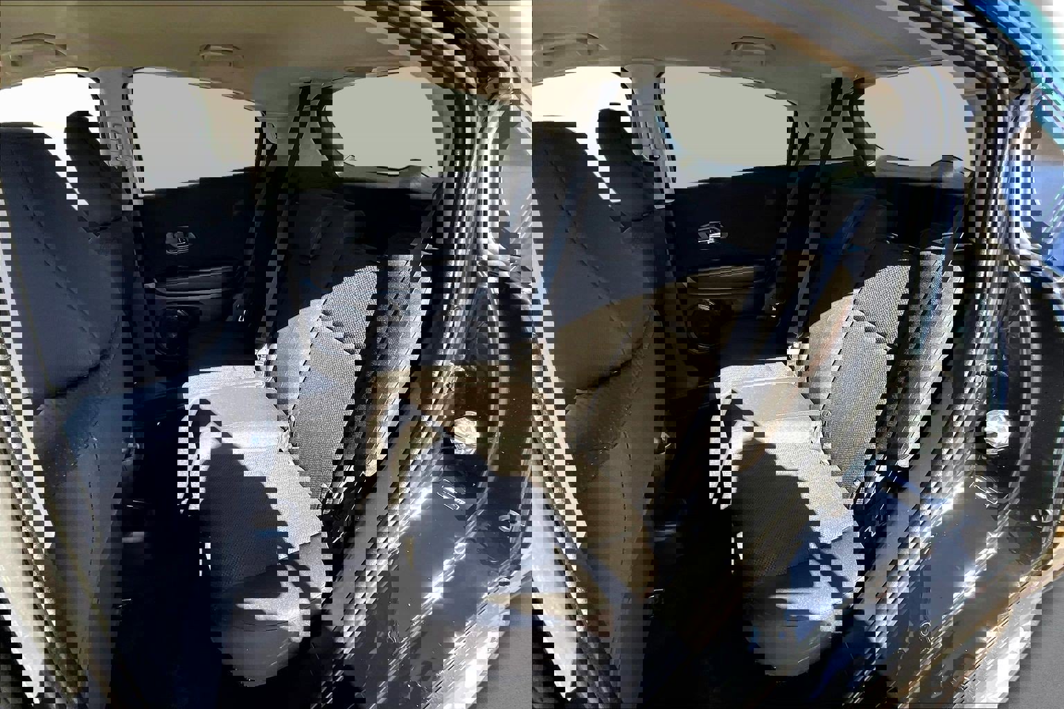 Used 2017 Honda HR-V LX image 22