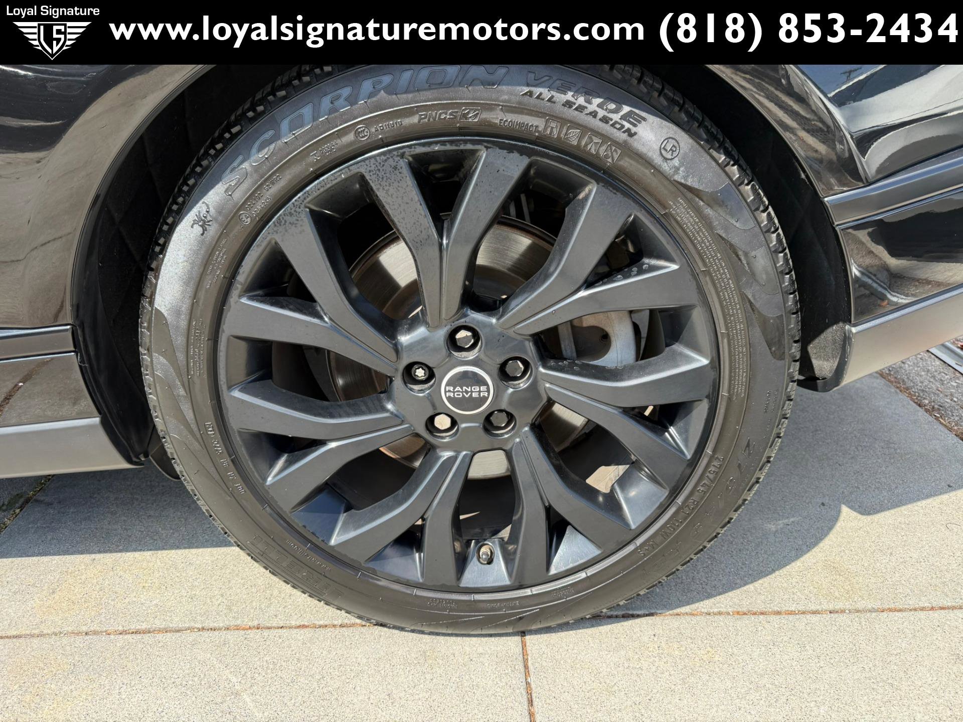 Used 2018 Land Rover Range Rover Supercharged AWD/4WD image 14