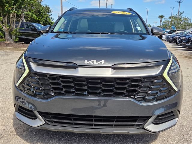 Used 2025 Kia Sportage EX w/ Premium Package FWD image 3