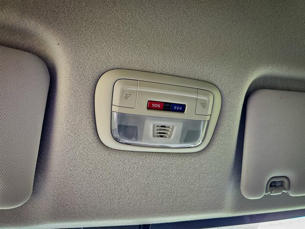 Used 2017 Subaru Crosstrek 2.0i Limited w/ Popular Package #2 image 28