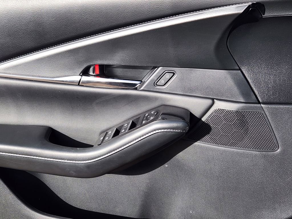 Used 2025 MAZDA CX-30 AWD 2.5 S w/ Preferred Package image 13