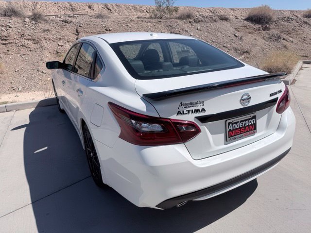 Used 2018 Nissan Altima 2.5 SR w/ SR Midnight Edition FWD image 6