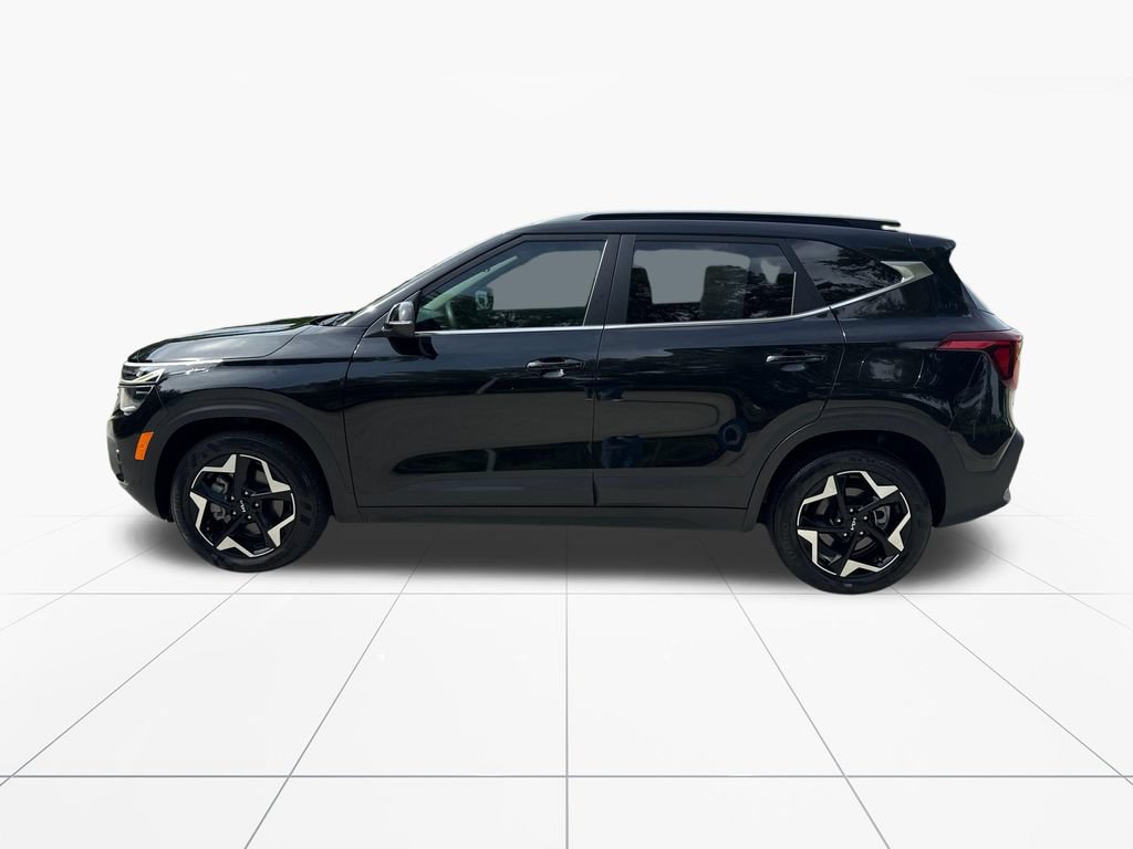 Used 2024 Kia Seltos EX AWD/4WD image 4