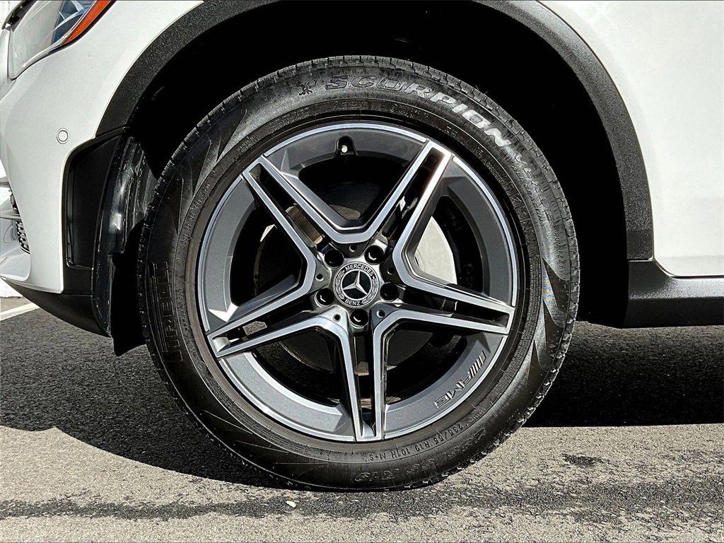 Used 2021 Mercedes-Benz GLC 300 GLC 300 image 14