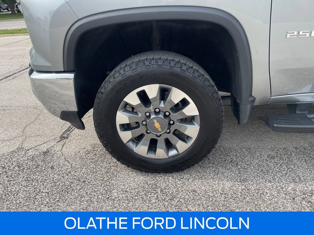 Used 2025 Chevrolet Silverado 2500 LT w/ All Star Edition AWD/4WD image 24