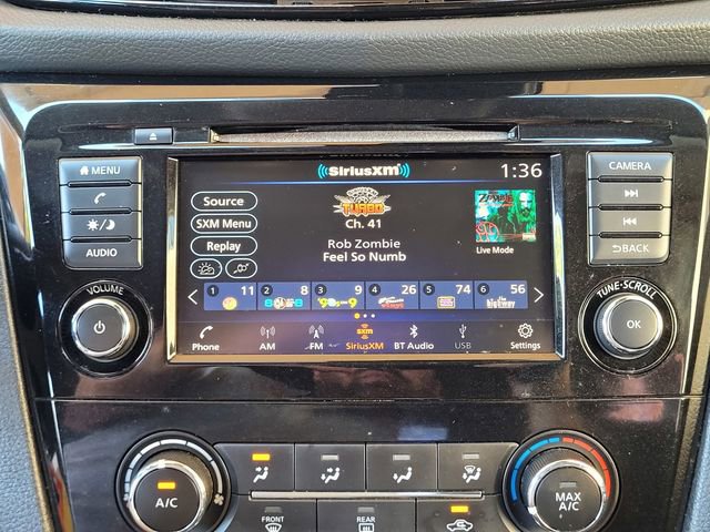 Used 2020 Nissan Rogue Sport S w/ Appearance Package FWD image 24