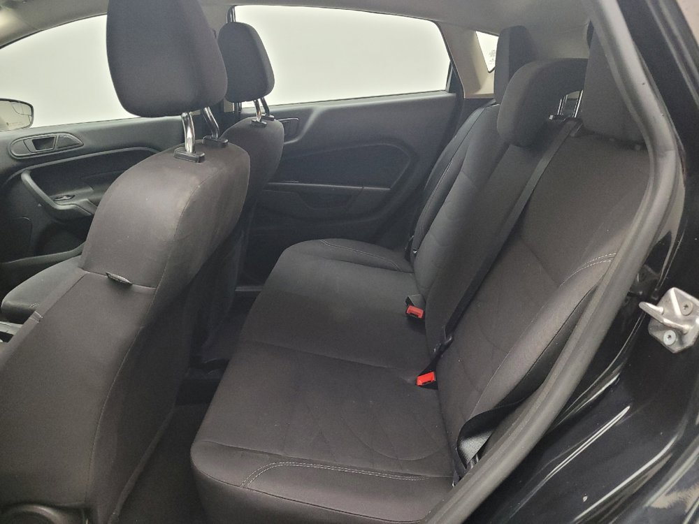Used 2018 Ford Fiesta SE FWD image 18