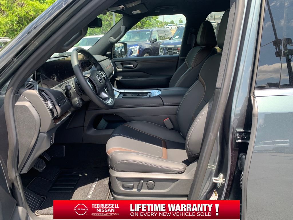 New 2026 Nissan Armada SL w/ Captain's Chari Seat Package AWD/4WD image 9