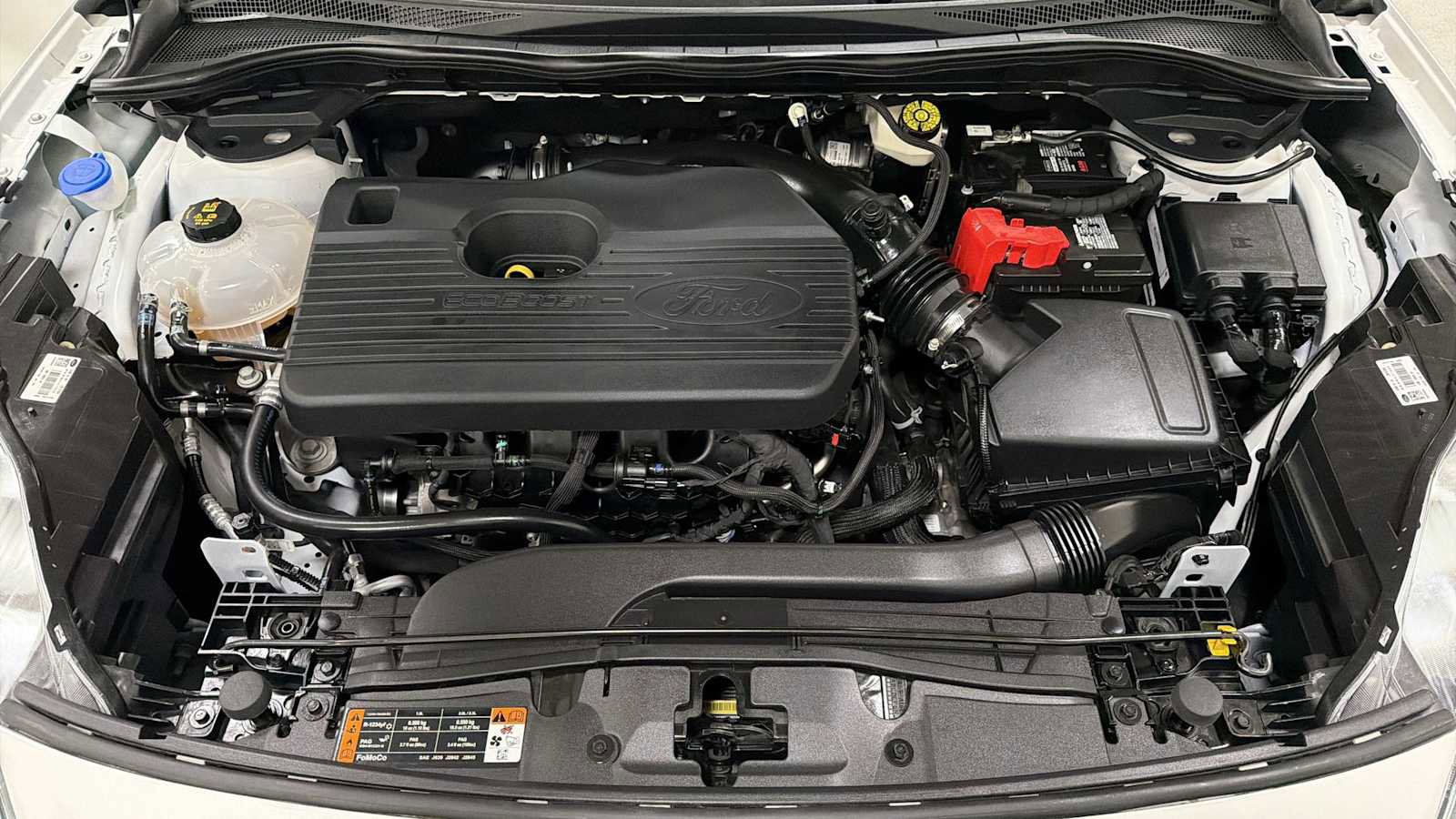 Used 2020 Ford Escape Titanium w/ Titanium Premium Package 2.0 AWD/4WD image 31