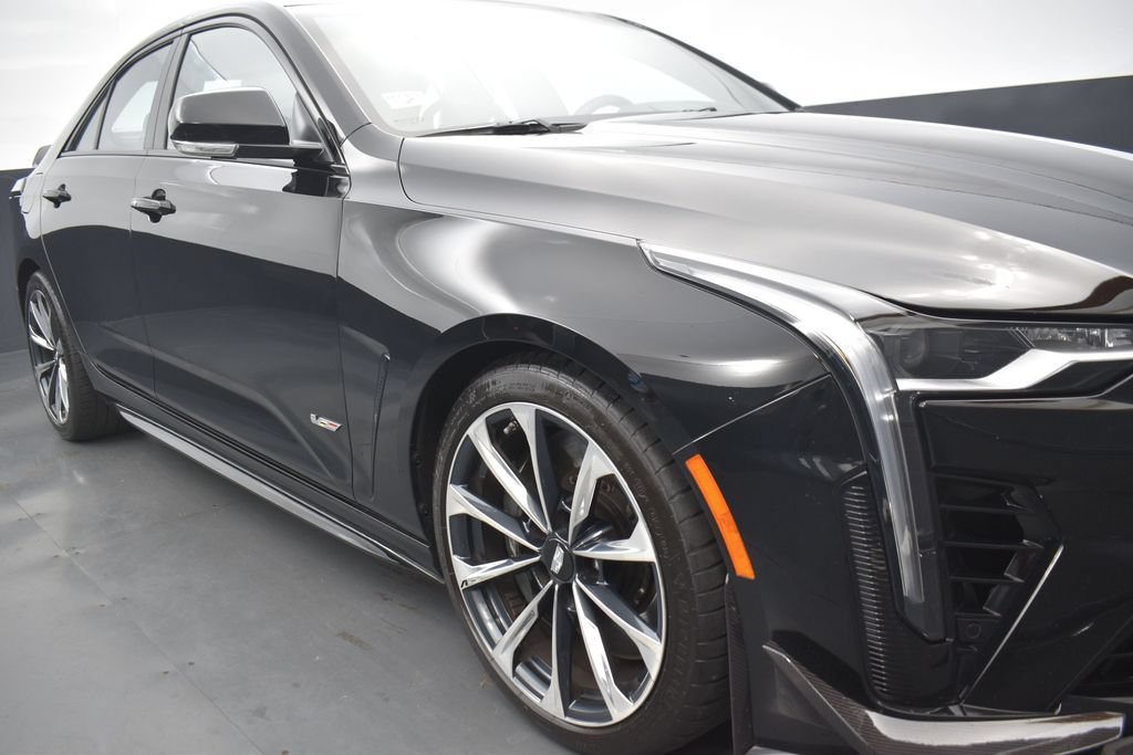 Used 2022 Cadillac CT4 V Blackwing w/ Carbon Fiber 1 Package RWD image 31