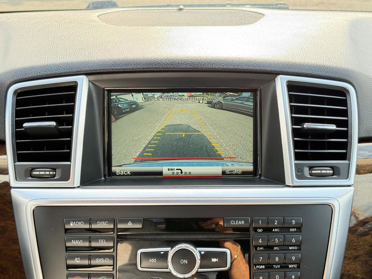 Used 2015 Mercedes-Benz ML 350 4MATIC w/ Premium 1 Package image 23