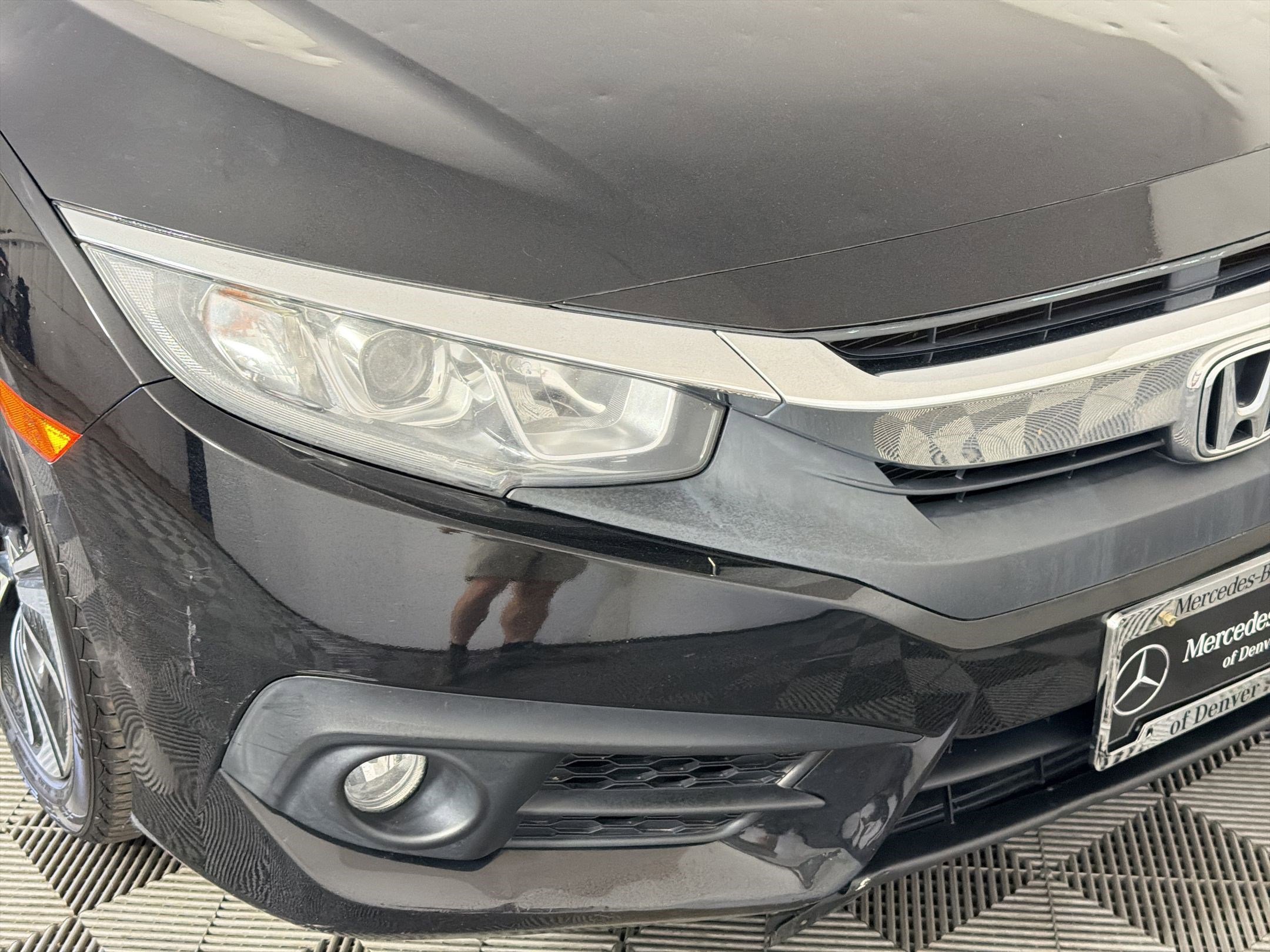 Used 2018 Honda Civic EX-T image 11