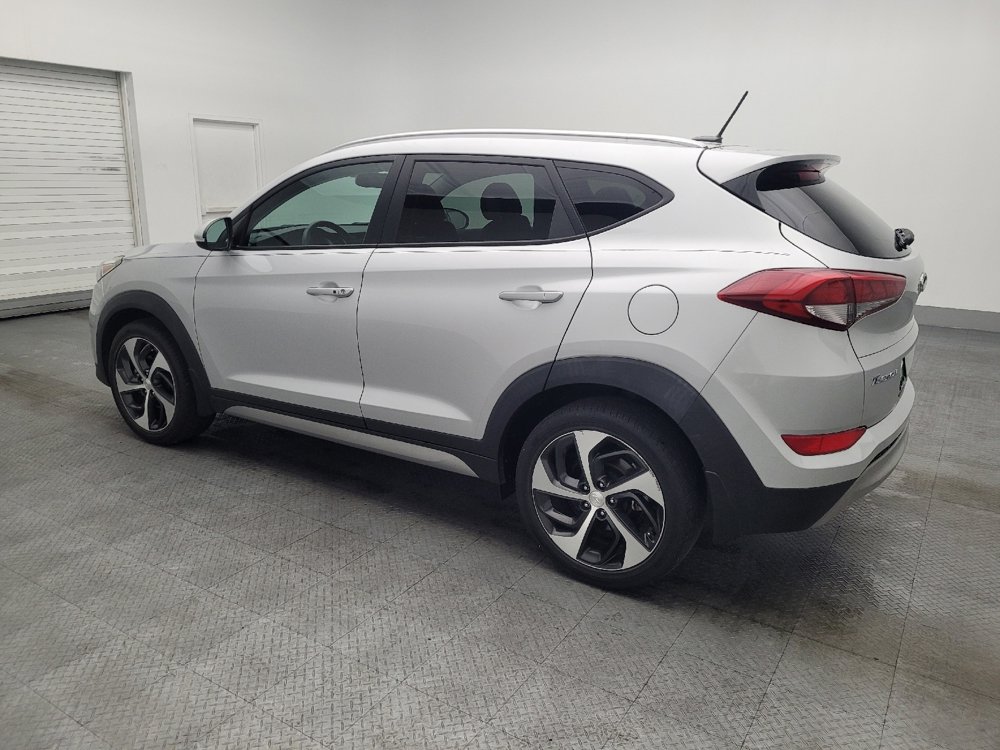 Used 2017 Hyundai Tucson Sport image 3