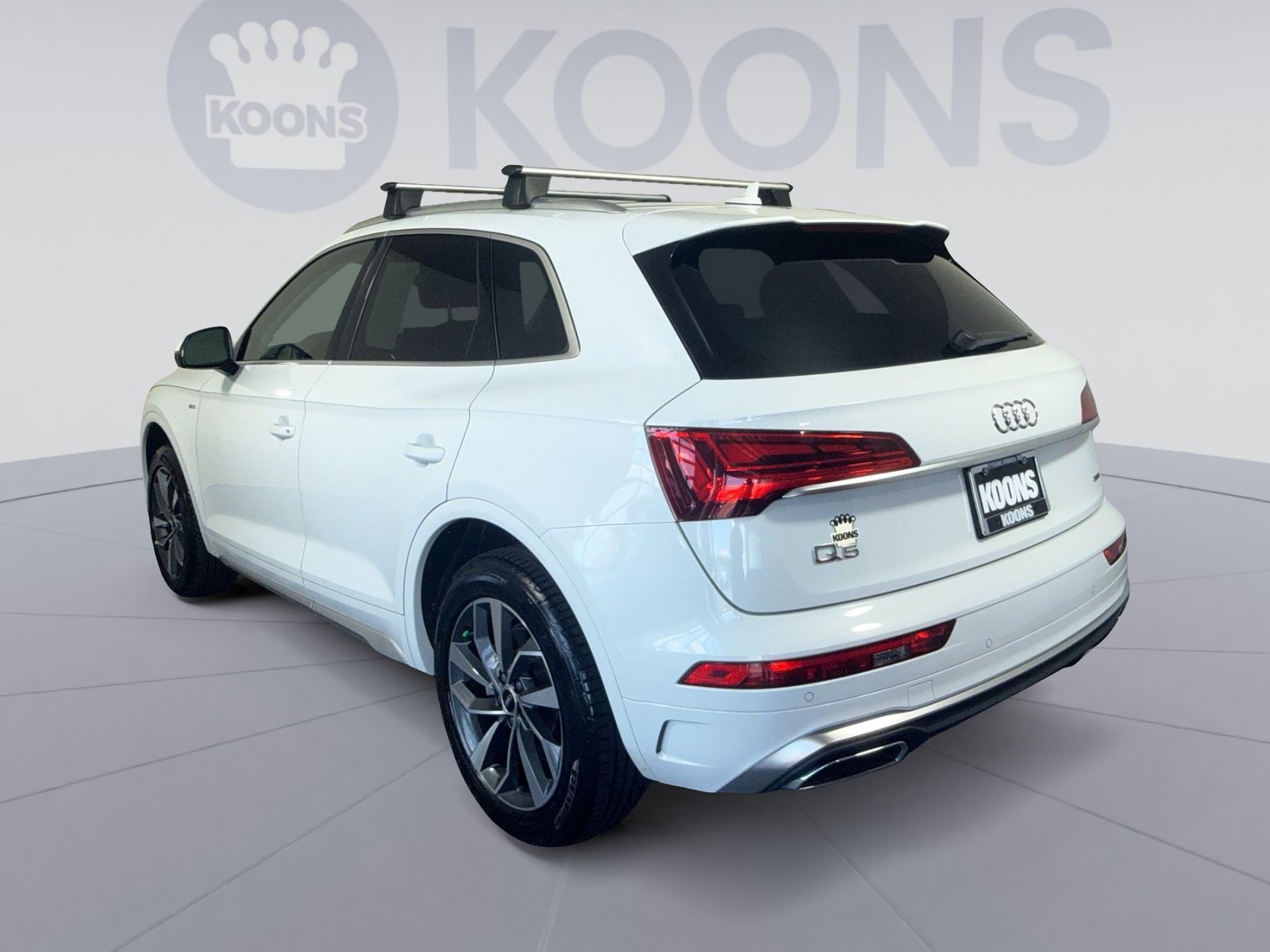Used 2022 Audi Q5 2.0T Premium Plus w/ Premium Plus Package AWD/4WD image 4