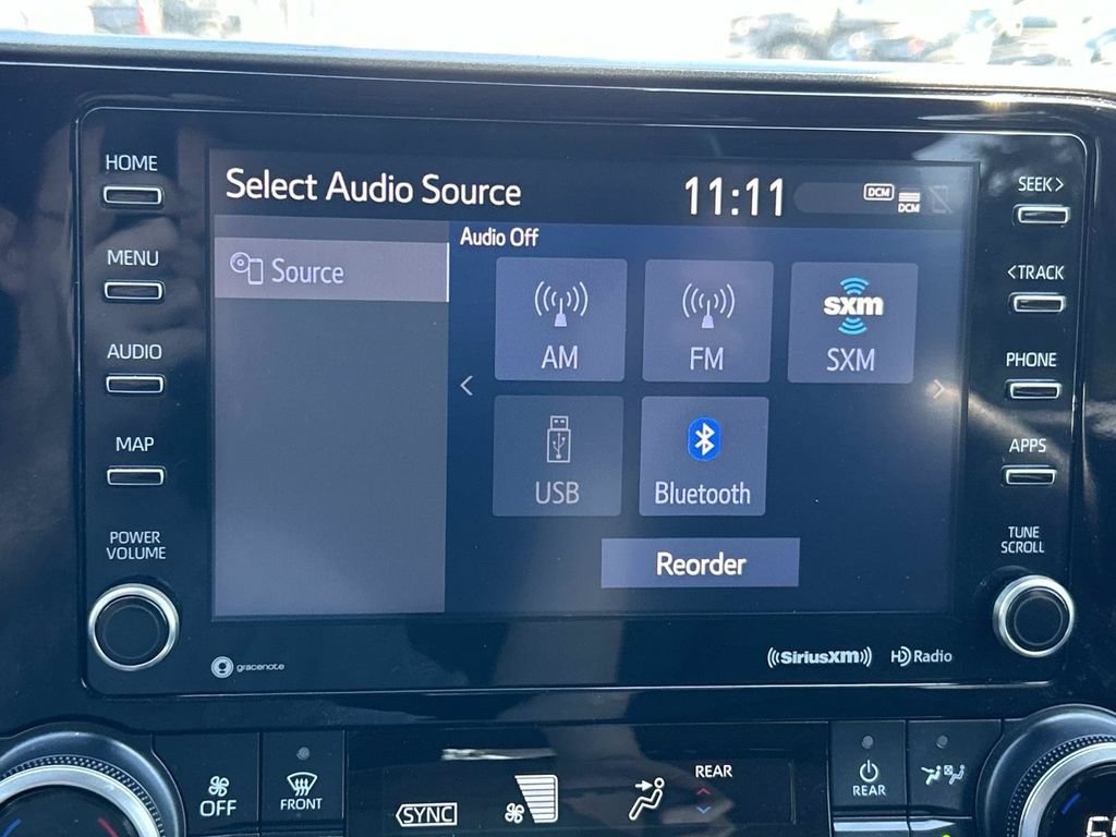 Used 2022 Toyota Highlander LE FWD image 37