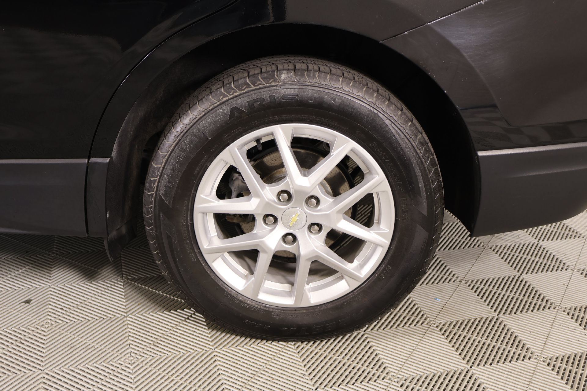 Used 2022 Chevrolet Equinox LT FWD image 17