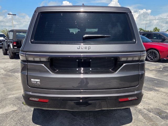 New 2026 Jeep Grand Wagoneer Limited AWD/4WD image 4