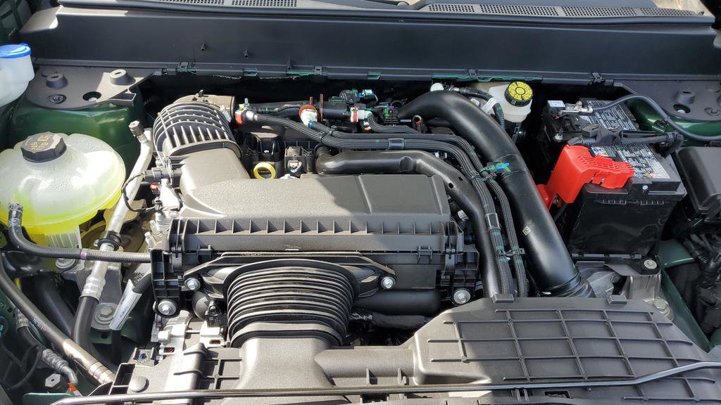 New 2025 Ford Maverick XL w/ Equipment Group 102A image 11