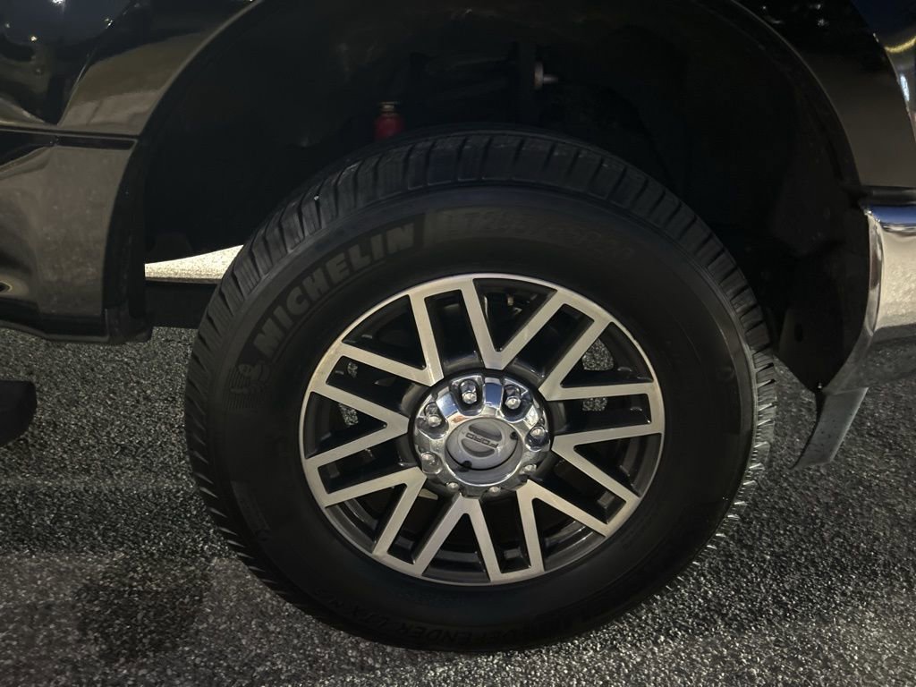 Used 2017 Ford F350 Lariat w/ Lariat Value Package image 32