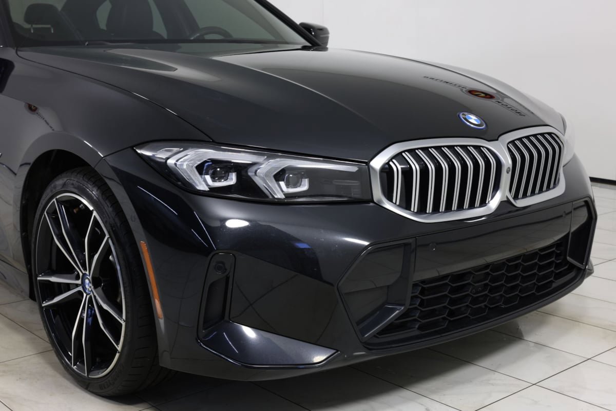 Used 2023 BMW 330e w/ M Sport Package image 38