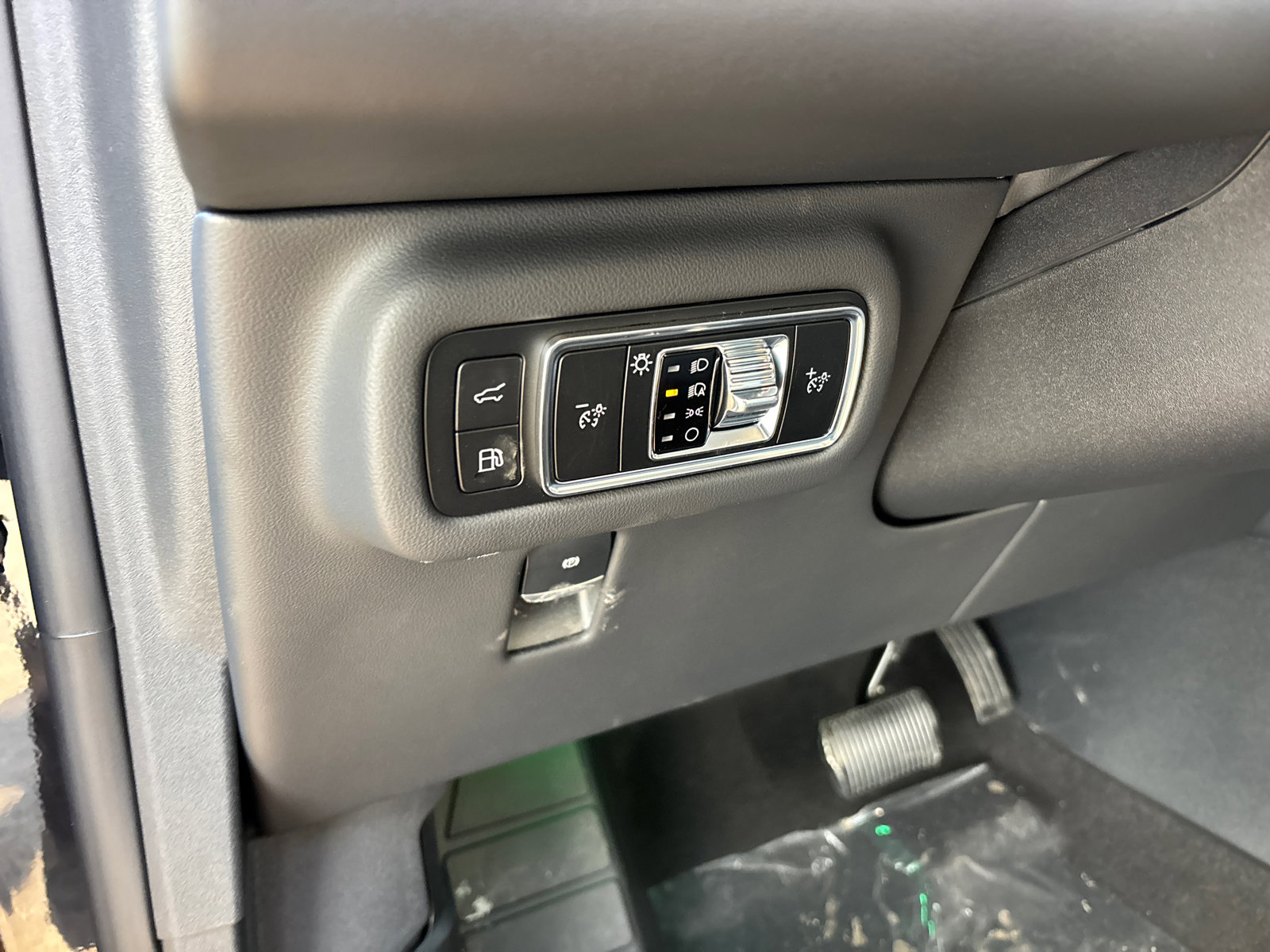 New 2026 Lincoln Nautilus Premier AWD/4WD image 14