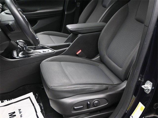 Used 2021 Buick Encore GX Select image 16
