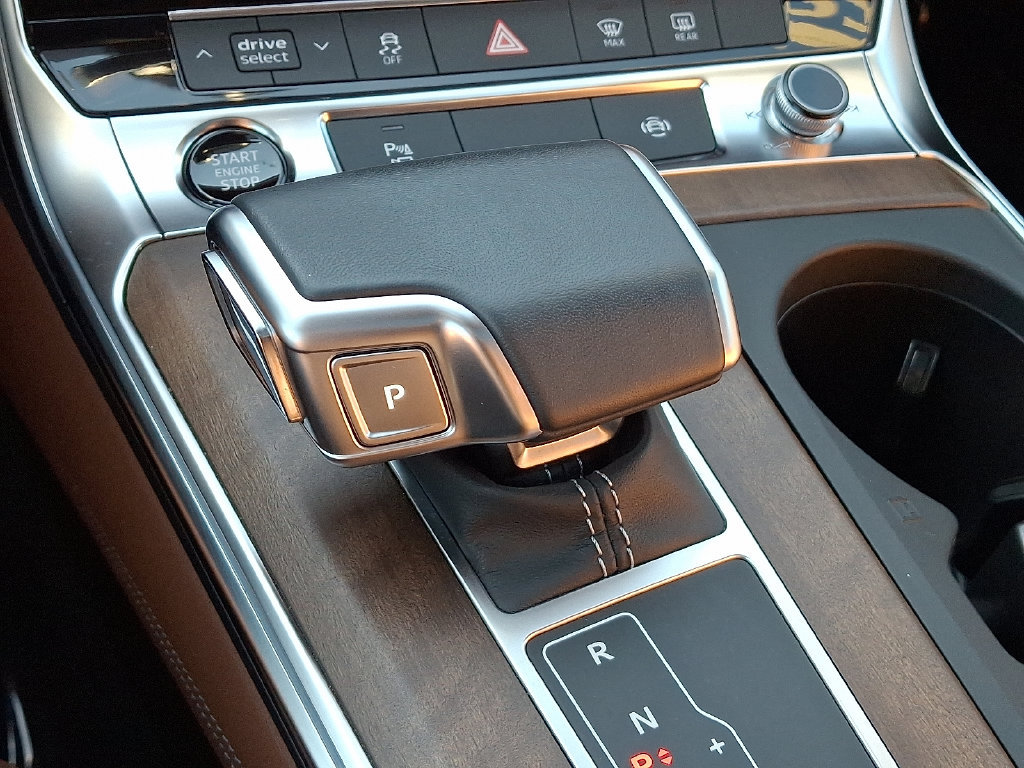Certified 2025 Audi A6 Premium Plus AWD/4WD image 16
