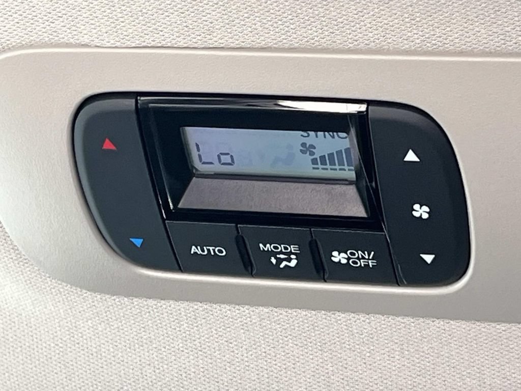 Used 2026 Honda Odyssey Touring image 21