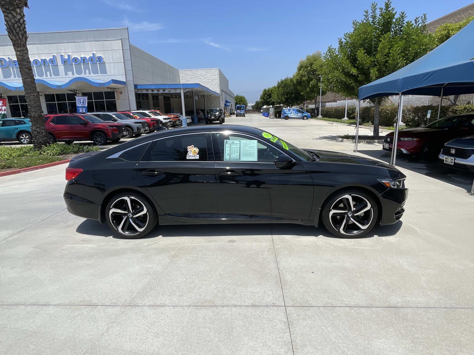Used 2018 Honda Accord Sport image 24