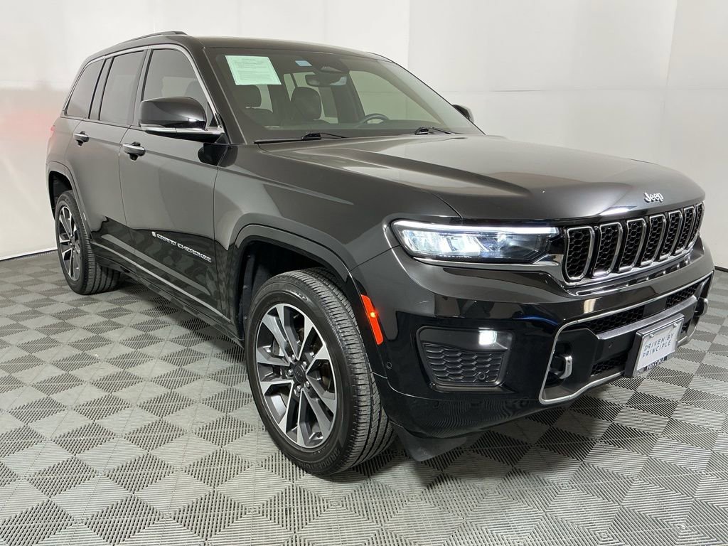 Used 2022 Jeep Grand Cherokee Overland image 4