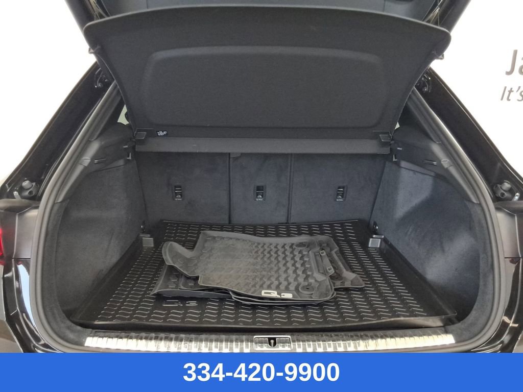 Used 2024 Audi Q3 2.0T Premium Plus image 22