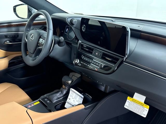 New 2025 Lexus ES 300h w/ Premium Package image 30
