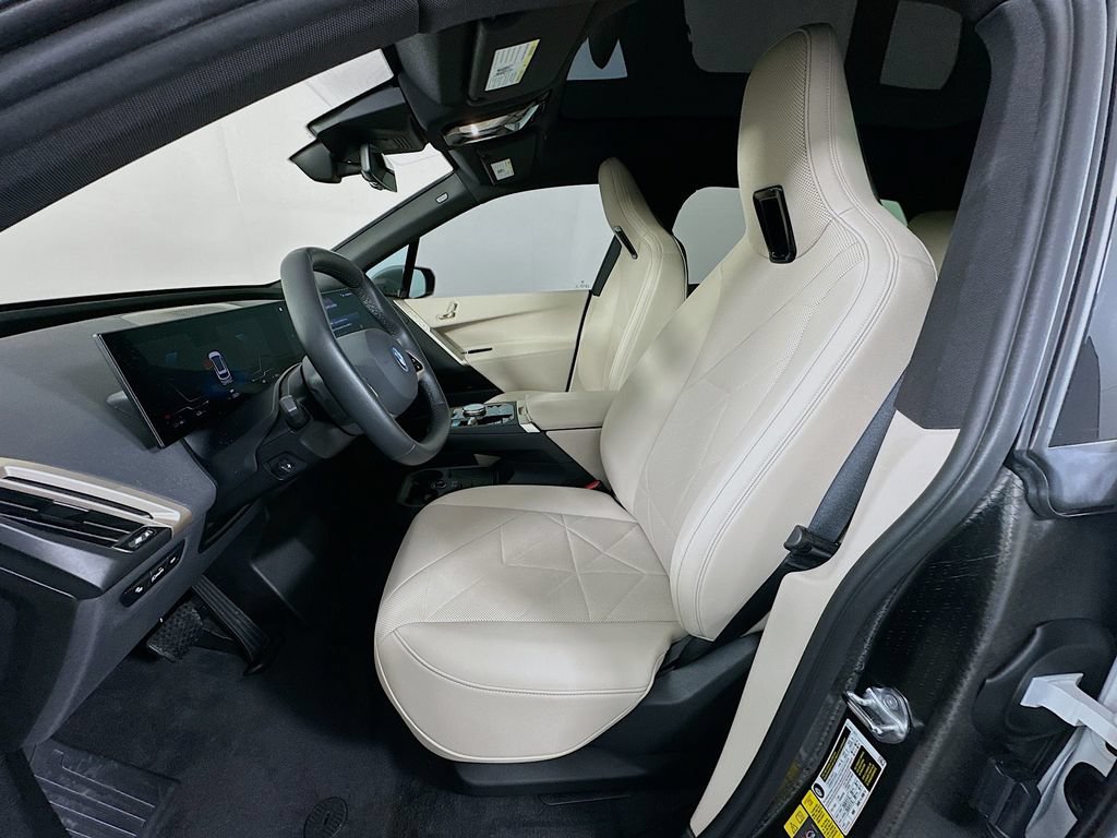 Certified 2023 BMW iX xDrive50 w/ Sport Package AWD/4WD image 21